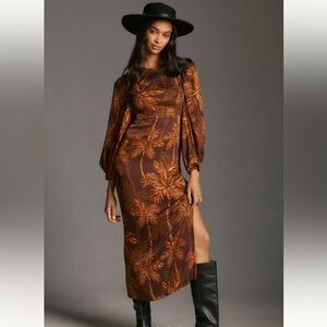 Farm Rio Long-Sleeve Low-Back Printed
Midi Dress